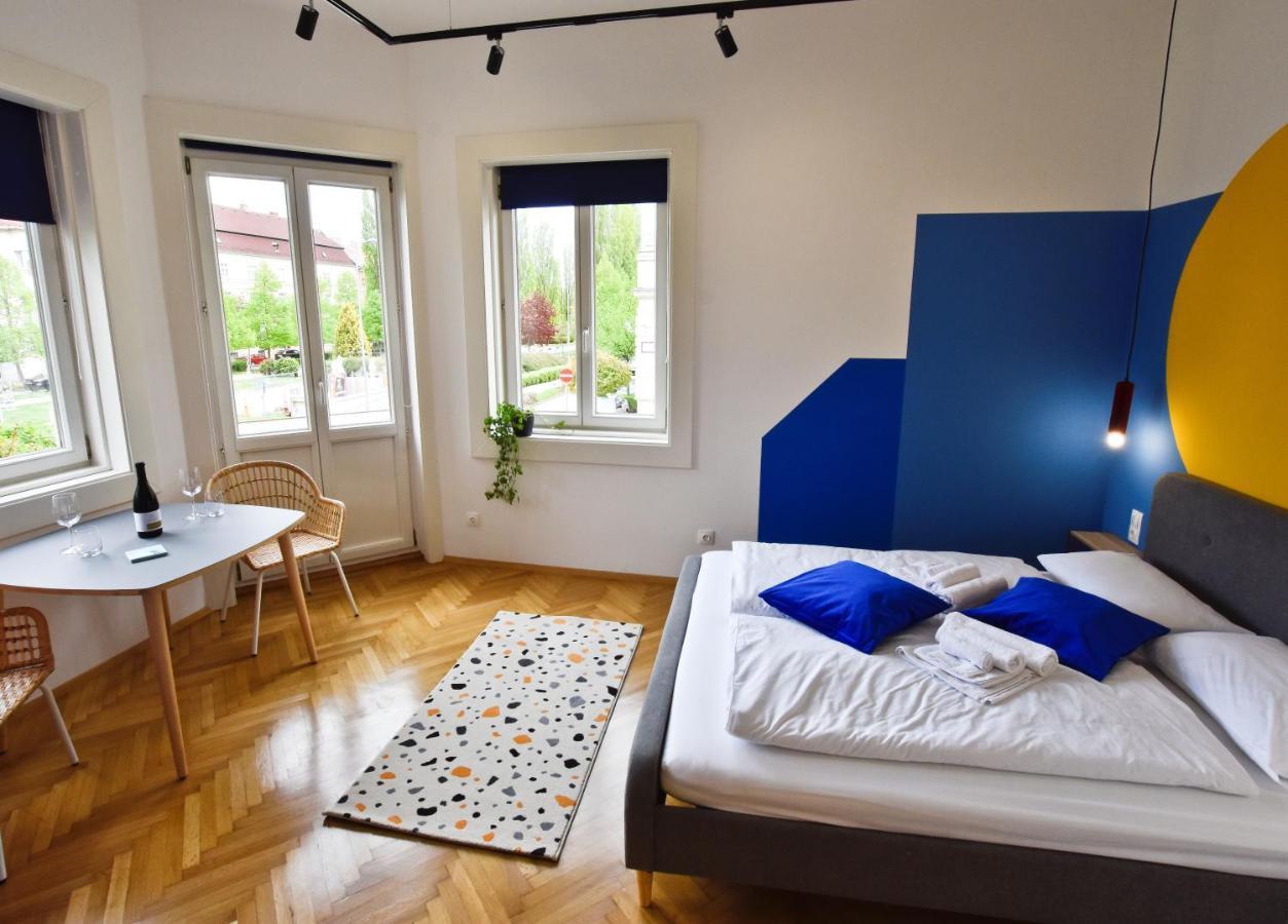 Zachar Apartman Sopron Exterior photo